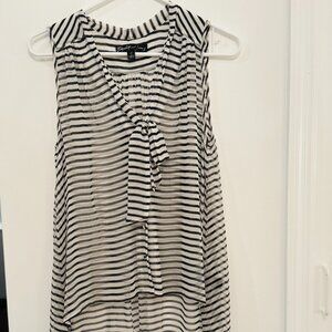 Elizabeth & James silk shirt size S